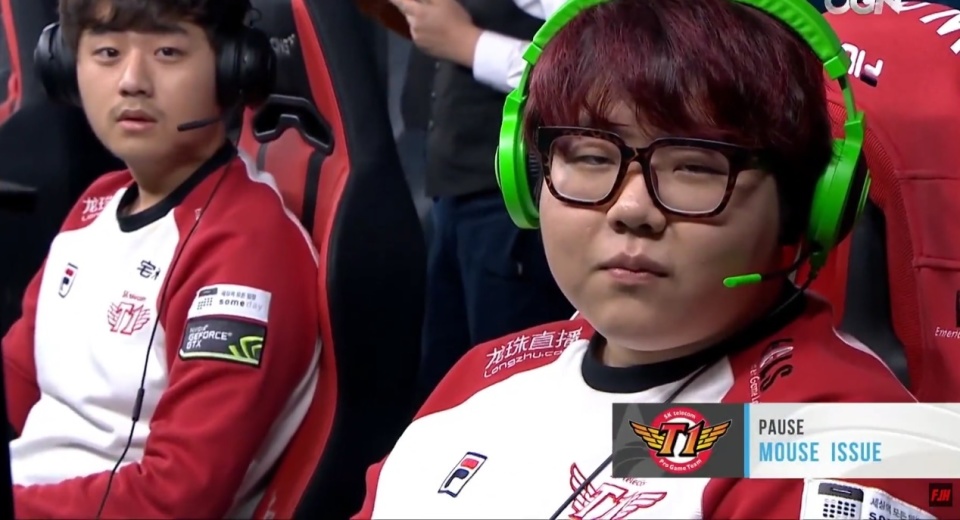 他在采访中 他在采访中