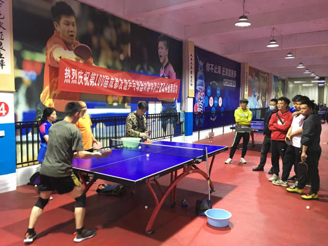 他们通过多 他们通过多